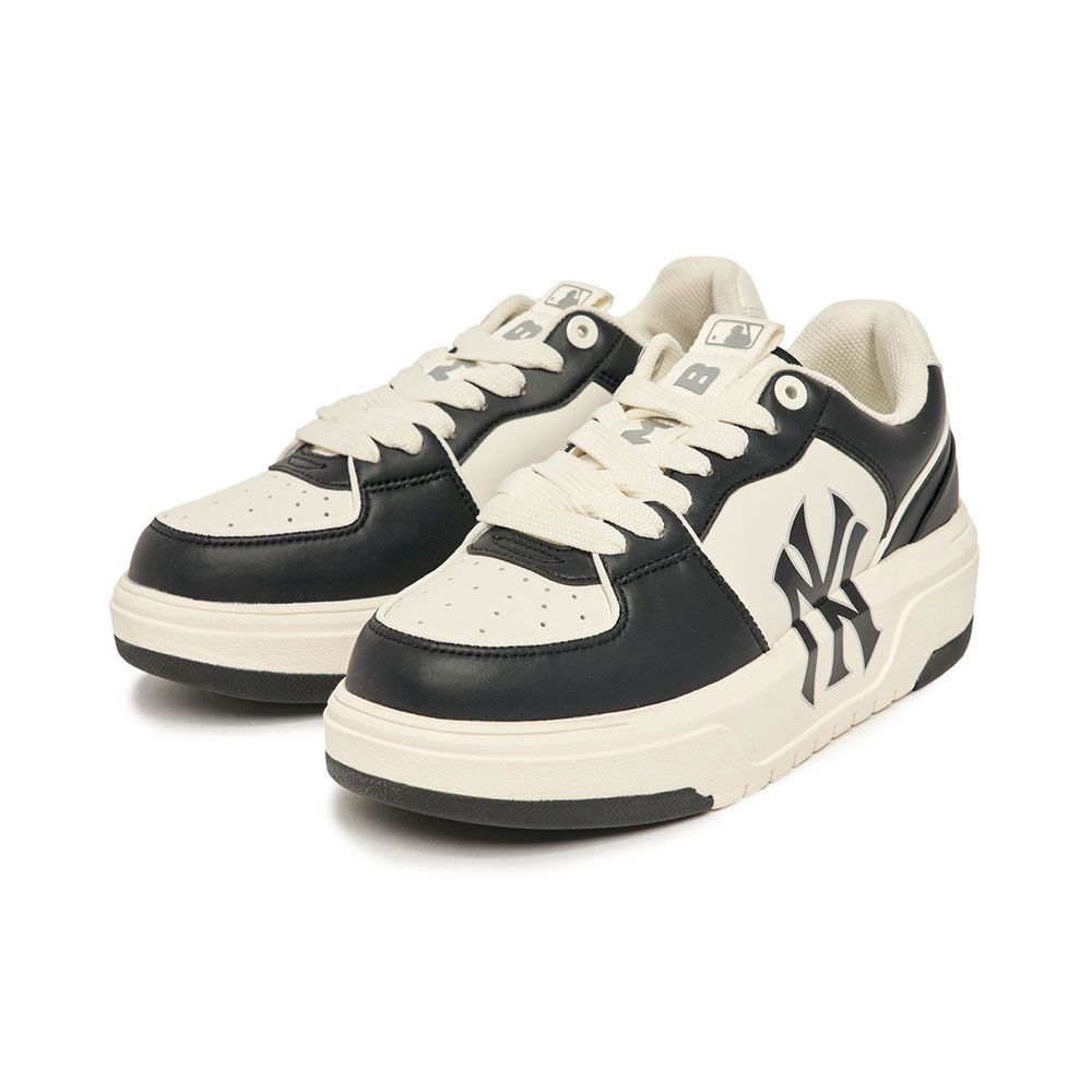 MLB รองเท้าผ้าใบ Unisex รุ่น 3ASXCLB3N 50BKS - สีดำ